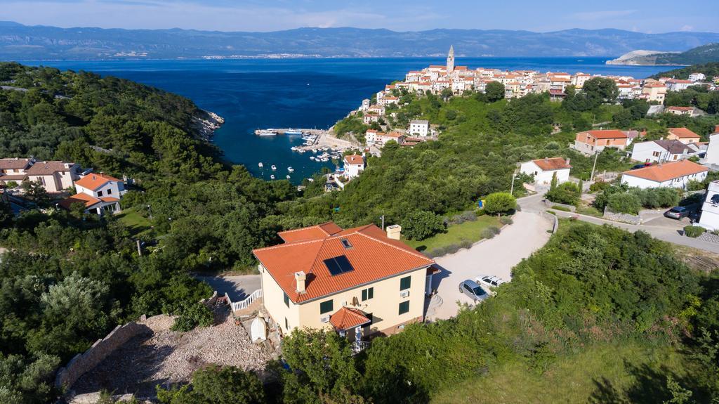 Villa Mirela Vrbnik Extérieur photo
