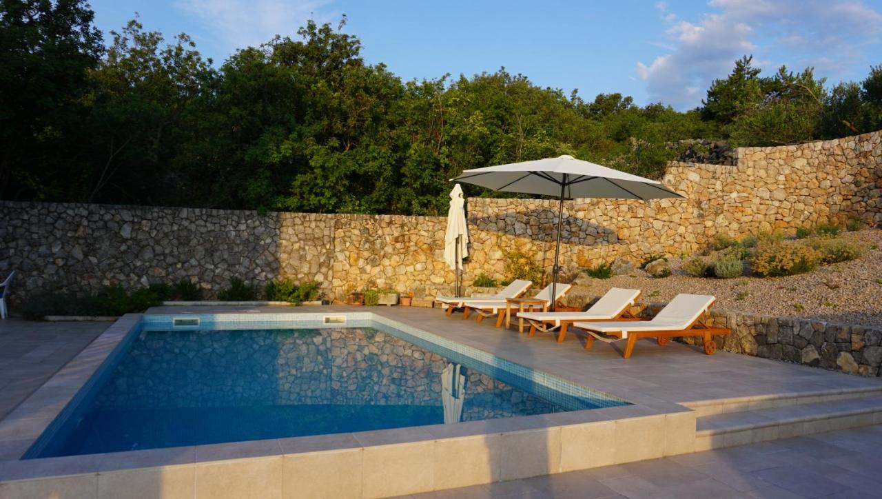 Villa Mirela Vrbnik Extérieur photo